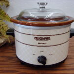 3.5 Quart Rival 3250 Crock Pot Slow Cooker Server 3 Part Crock