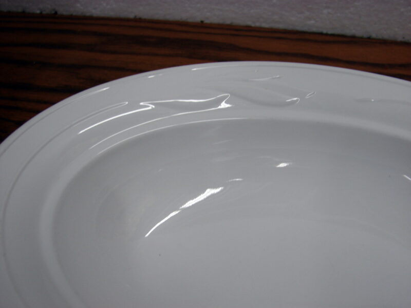 Corning Ware Casual Elegance L-30 Small Oval Dish w/ Storage Lid, Moose-R-Us.Com Log Cabin Decor