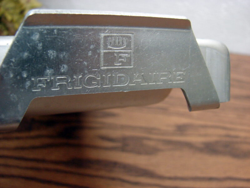 Vintage Frigidaire Quickube Ice Cube Tray Retro Aluminum Logo End Handle, Moose-R-Us.Com Antiques Collectibles Log Cabin Decor