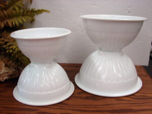 Vintage Anchor Hocking Vitrock Rolled Rim Nesting Kitchen Mixing Bowl Set 4