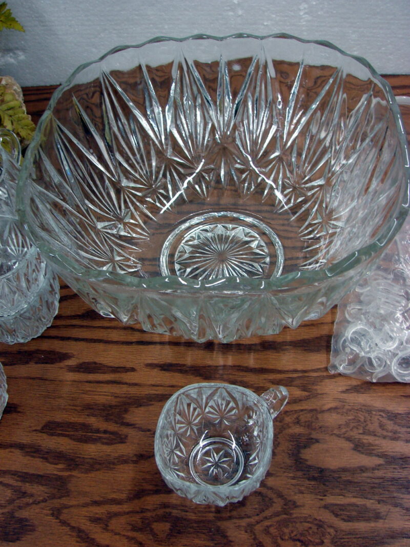 Vintage Hazel Atlas Williamsport Glass Square Punch Bowl Cups Ladle Hooks, Moose-R-Us.Com Antiques Collectibles Log Cabin Decor