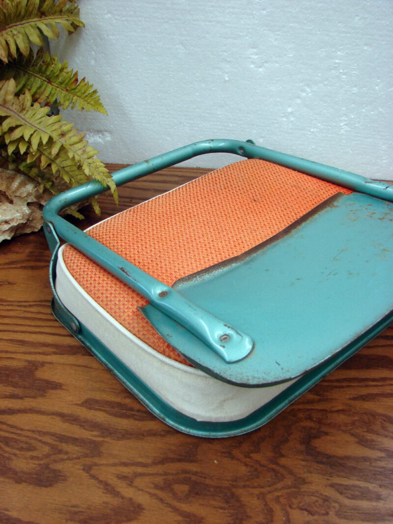 Vintage Old Boat Stadium Seat Cushion Back Rest Metal Collapsible, Moose-R-Us.Com Log Cabin Decor