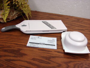 Pampered Chef Simple Slicer Mandolin #1099 Like New