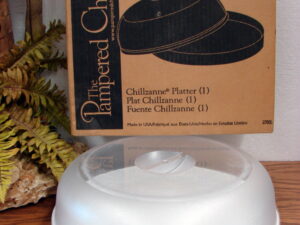 Pampered Chef #2780 Large Chillzanne Platter Domed Lid w/ Original Box