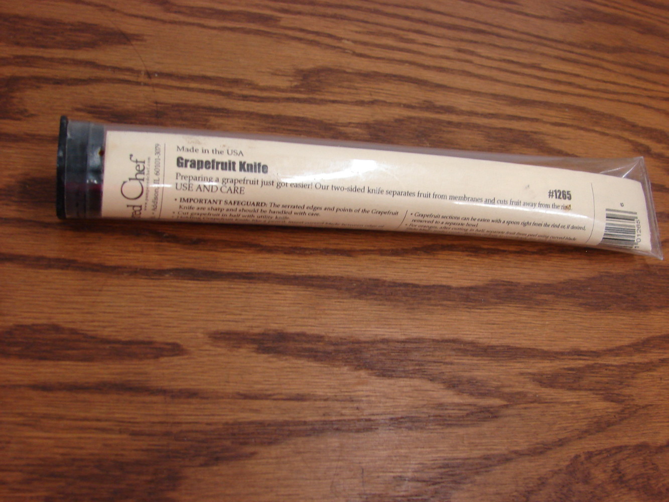 Brand New Pampered Chef #1265 Grapefruit Knife Two Sided Serrated Curved NIP