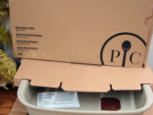 Brand New The Pampered Chef Stoneware Rectangular Baker 1430