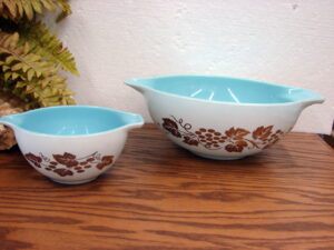 Vintage PYREX Lime Green Open Bakers #221 #222 #232 Set/3, Moose-R-Us.Com Antiques Collectibles Log Cabin Decor