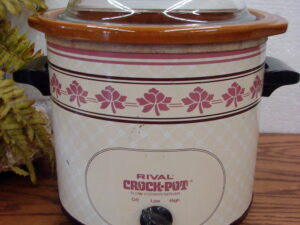 Rival Mauve Flowers 3150 Crock Pot Slow Cooker Server 3 Part Tested Works