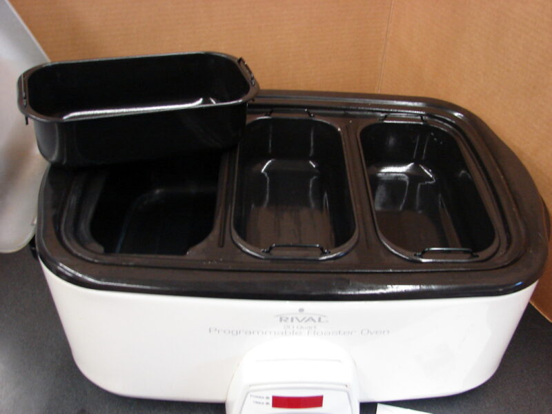 Preowned Accu-Roast Rival 20 Quart Programmable Electric Roaster Oven #R0200, Moose-R-Us.Com Log Cabin Decor