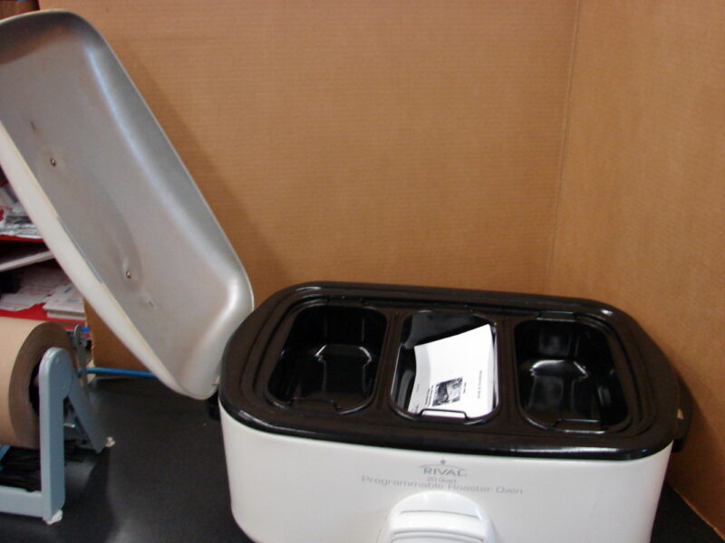 Preowned Accu-Roast Rival 20 Quart Programmable Electric Roaster Oven #R0200, Moose-R-Us.Com Log Cabin Decor