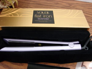 Professional Soleil Lavender Ceramic Flat Iron or Heat Resistant Styling Comb