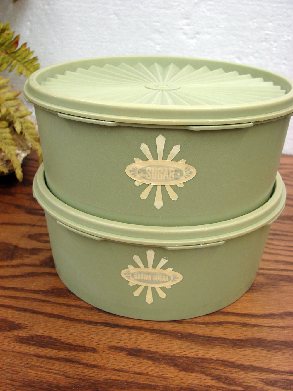 Set/2 Vintage Tupperware Servalier #1204 Avocado Green