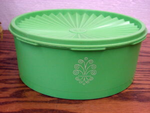 Vintage Tupperware Servalier #1204 Spring Apple Green