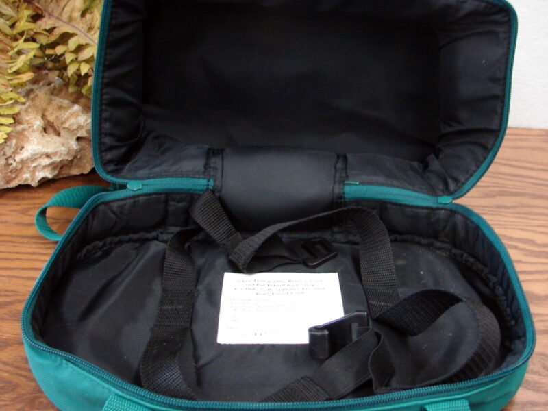 West Bend Oval Insulated Travel Bag for Slow Cooker Oval Straps Zippers, Moose-R-Us.Com Antiques Collectibles Log Cabin Decor