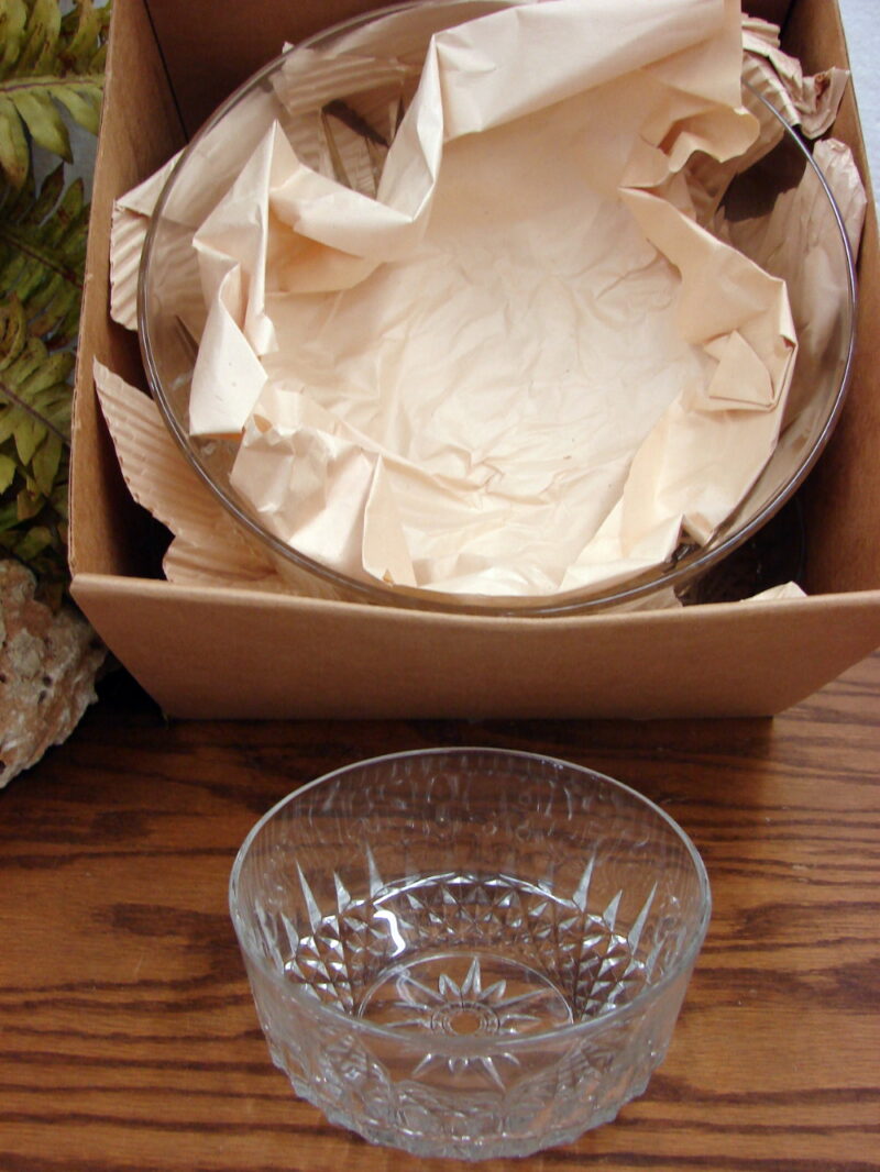 Set/6 Vintage Arcoroc Diamant USA Fruit Bowl Serving Set Tempered 9&#8243; &#038; 5&#8243;, Moose-R-Us.Com Antiques Collectibles Log Cabin Decor