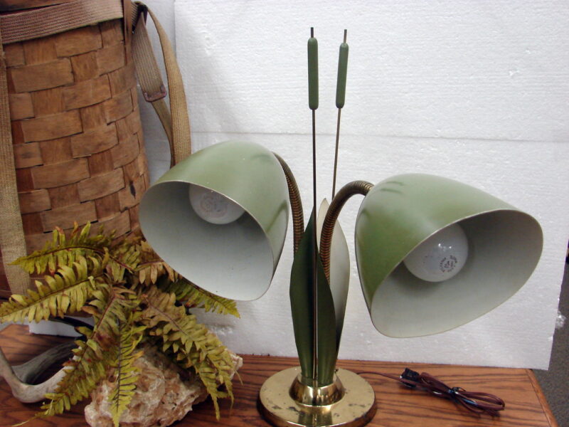 Vintage Green Enamel Double Gooseneck Adjustable Cattail and Calla Lilly Desk Lamp, Moose-R-Us.Com Antiques Collectibles Log Cabin Decor