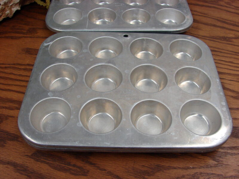 Vintage MCM Comet Aluminum Mini Muffin Candy Pans Set/4 12 Muffins per Pan, Moose-R-Us.Com Antiques Collectibles Log Cabin Decor