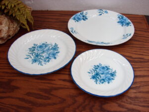 Vintage PYREX Lime Green Open Bakers #221 #222 #232 Set/3, Moose-R-Us.Com Antiques Collectibles Log Cabin Decor