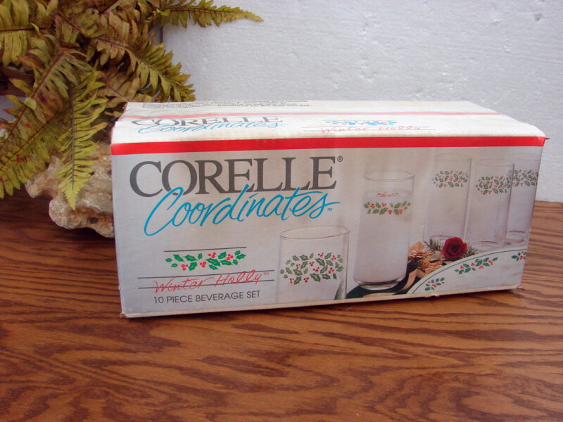Vintage Brand New Corelle Winter Holly Christmas Holiday 16 oz Cooler Glasses, Moose-R-Us.Com Antiques Collectibles Log Cabin Decor