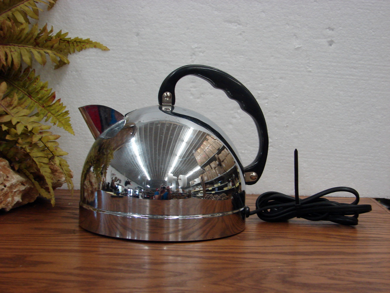 Vintage Retro Round Ball GE Chrome Electric Kettle Water Heater Tea Steamer K43B