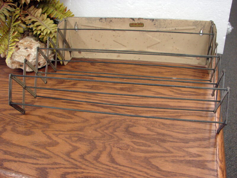 Vintage Primitive Accordion Foldup Wall Mount Collapsible Drying Rack New Art Dryer, Moose-R-Us.Com Antiques Collectibles Log Cabin Decor