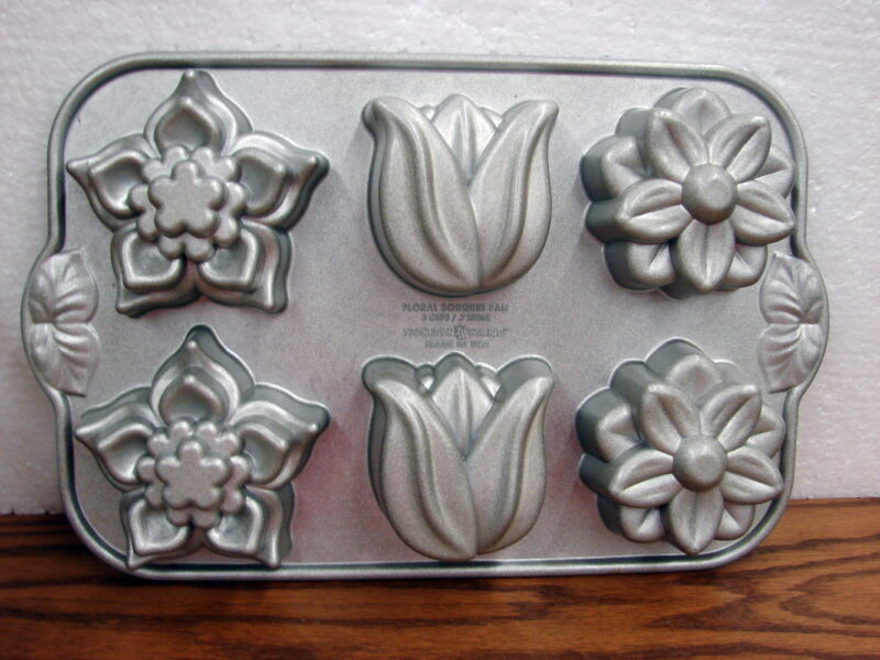 Nordic Ware Multi Mini Cake Pan Floral Bouquet Flowers for Easter Spring Bridal, Moose-R-Us.Com Antiques Collectibles Log Cabin Decor