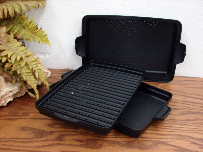 Pampered Chef Microwave Bacon Cooker Vegetable Steamer #1146, Moose-R-Us.Com Antiques Collectibles Log Cabin Decor