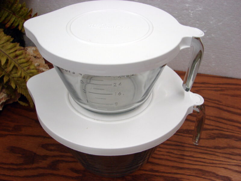 Set/2 Pampered Chef Glass Batter Measuring Bowls w/ New Style Lids 1 &#038; 2 Qt, Moose-R-Us.Com Antiques Collectibles Log Cabin Decor