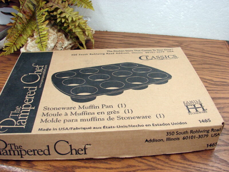 Brand New Pampered Chef Family Heritage Stoneware 12 Cupcake Muffin Pan #1465, Moose-R-Us.Com Antiques Collectibles Log Cabin Decor