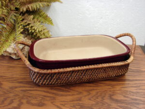 Pampered Chef Cranberry Stoneware Open Casserole with Woven Selections Basket