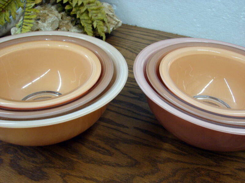 Vintage PYREX Nude Skin Tone Clear Bottom Nesting Mixing Bowl Set 322 323 325, Moose-R-Us.Com Antiques Collectibles Log Cabin Decor