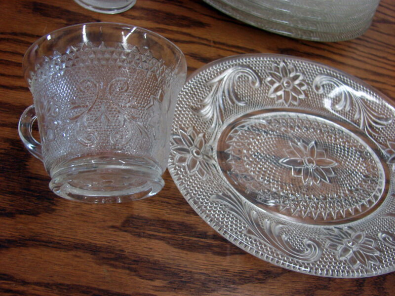 Vintage Indiana Glass Tiara Sandwich Oval Snack Luncheon 8 Plates 2 Cups, Moose-R-Us.Com Antiques Collectibles Log Cabin Decor