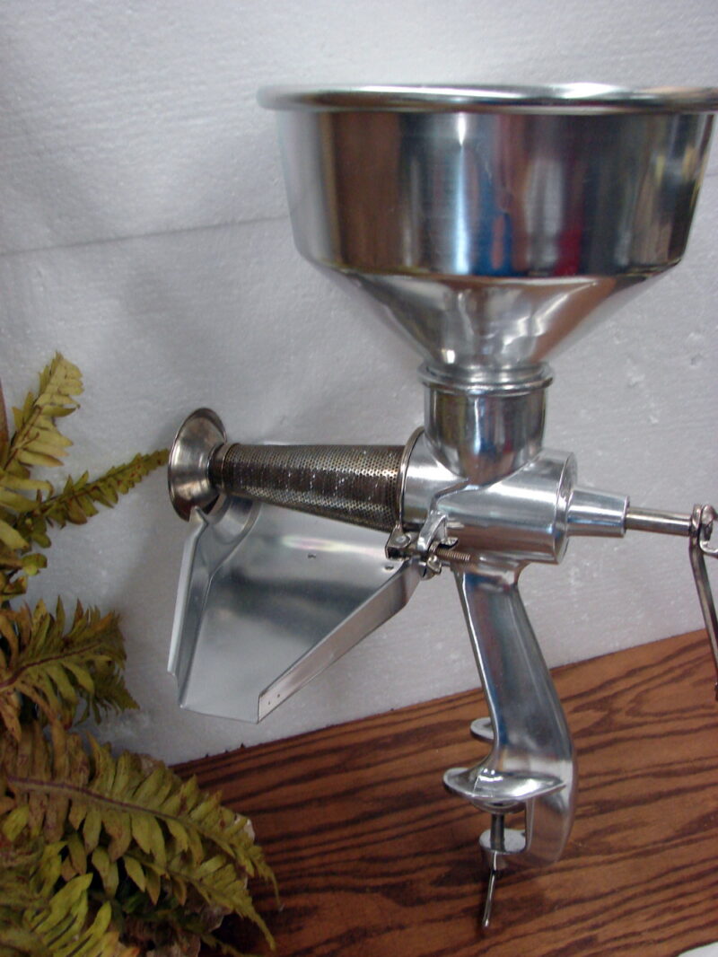 Vintage The Original All Metal Squeezo III Strainer Juicer Garden Way Hand Crank, Moose-R-Us.Com Antiques Collectibles Log Cabin Decor