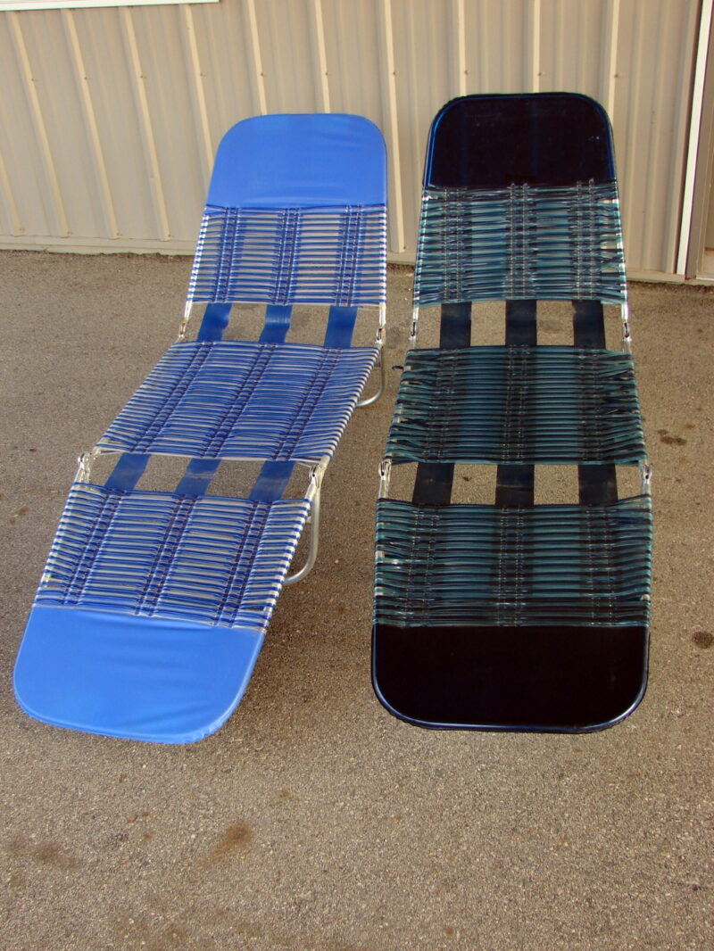 Choice of Vintage Tri Folding Vinyl Jelly Tube Chaise Lounge Chair Blue Shades, Moose-R-Us.Com Antiques Collectibles Log Cabin Decor