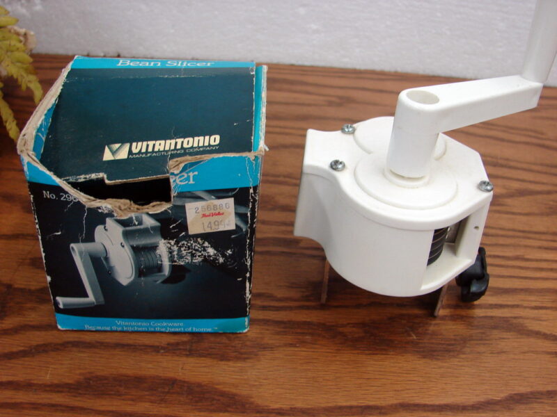 Vintage Vitantonio Table Mount Green Bean Slicer Hand Wind Original Box, Moose-R-Us.Com Antiques Collectibles Log Cabin Decor