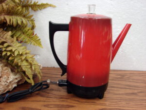 West Bend Stir Crazy Popcorn Popper #5346 Amber Dome Tested, Moose-R-Us.Com Antiques Collectibles Log Cabin Decor