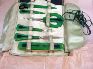 Antique Manikit Art Deco Green Swirl Manicure Set Celluloid Bakelite Original Box Never Used