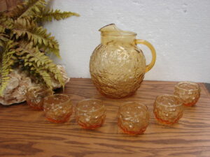 Anchor Hocking Savannah Clear Glass Pitcher Embossed Rose Flower, Moose-R-Us.Com Antiques Collectibles Log Cabin Decor