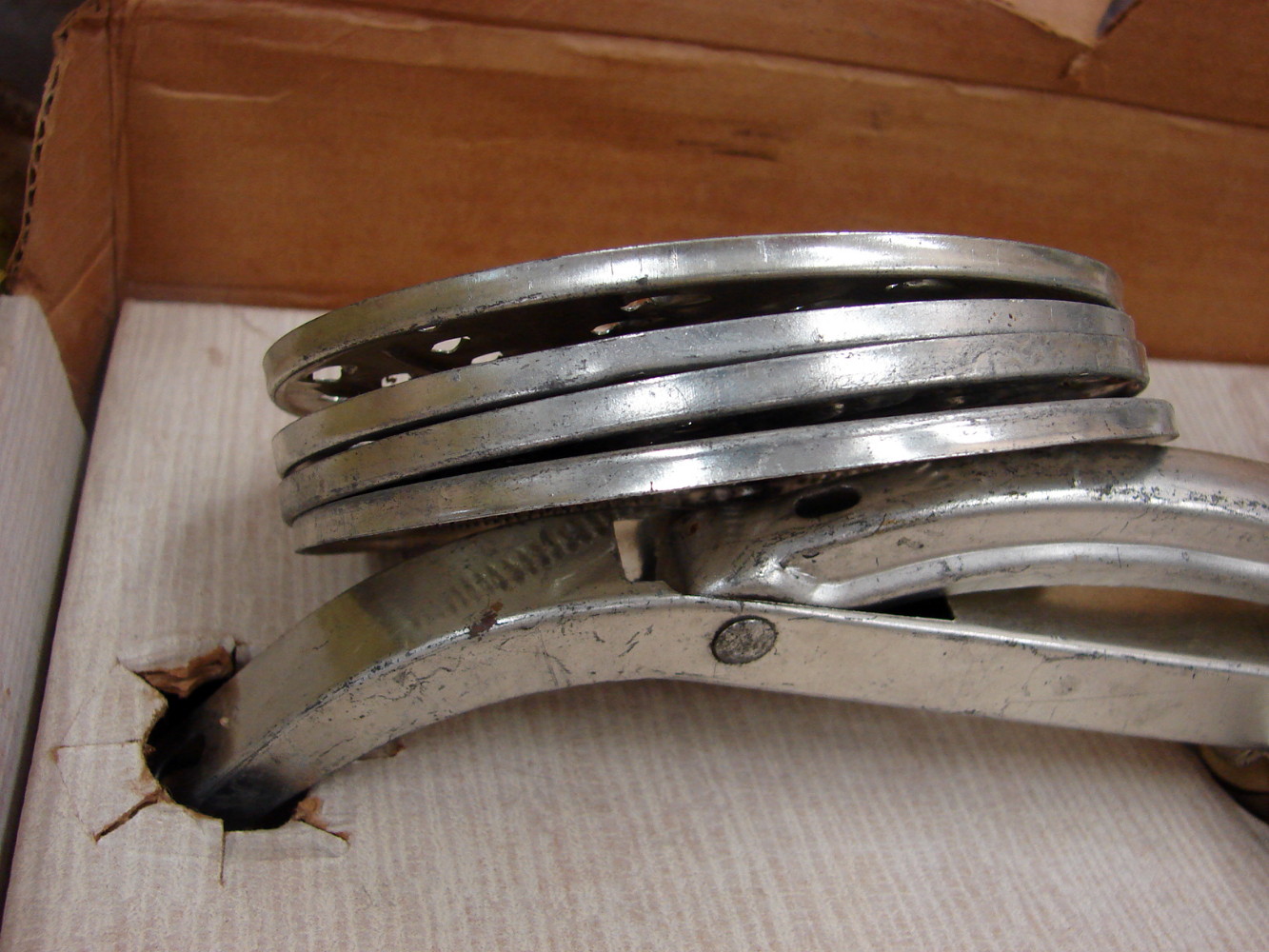 Vintage Mouli-Julienne Salad Maker Box 4 Disc Set Red Handle Instruction Book - Image 2