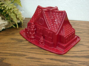 Vintage Scandinavian Sandbakelser Sandbakkelse Smorbakkelse-Mazarines Baking Tart Molds, Moose-R-Us.Com Antiques Collectibles Log Cabin Decor