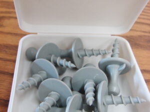 Pampered Chef Corn on Cob Skewers Holders Set/8 in Box