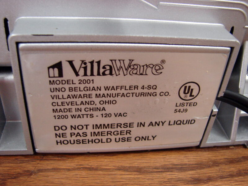 Used VillaWare Model 2001 UNO 4 Square Waffle Maker Chrome Tested Working, Moose-R-Us.Com Antiques Collectibles Log Cabin Decor