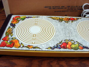 Vintage Mid Century Warmer Tray Warm-O-Tray Buffet Electric Serving Board, Moose-R-Us.Com Antiques Collectibles Log Cabin Decor
