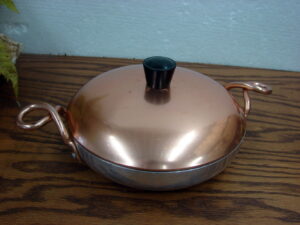 Vintage Wear-Ever Hallite Aluminum Pan With Copper Twist Handles Lid #2107, Moose-R-Us.Com Antiques Collectibles Log Cabin Decor