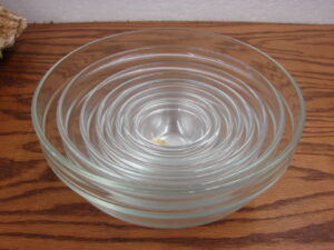 Set/8 Vintage Arcoroc France Classique Nesting Mixing Clear Bowl Set