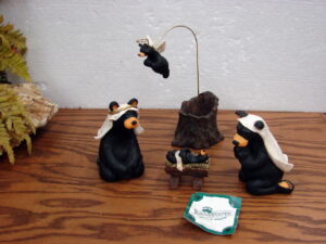 Retired Big Sky Carvers Bearfoots Bears Jeff Fleming Burton on SnowBoard, Moose-R-Us.Com Antiques Collectibles Log Cabin Decor