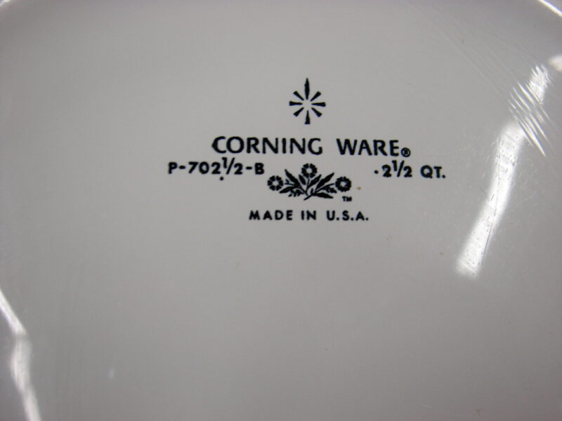 Vintage Corning Ware Avocado Green with White Green Lid P-70 2 1/2 Quart, Moose-R-Us.Com Antiques Collectibles Log Cabin Decor