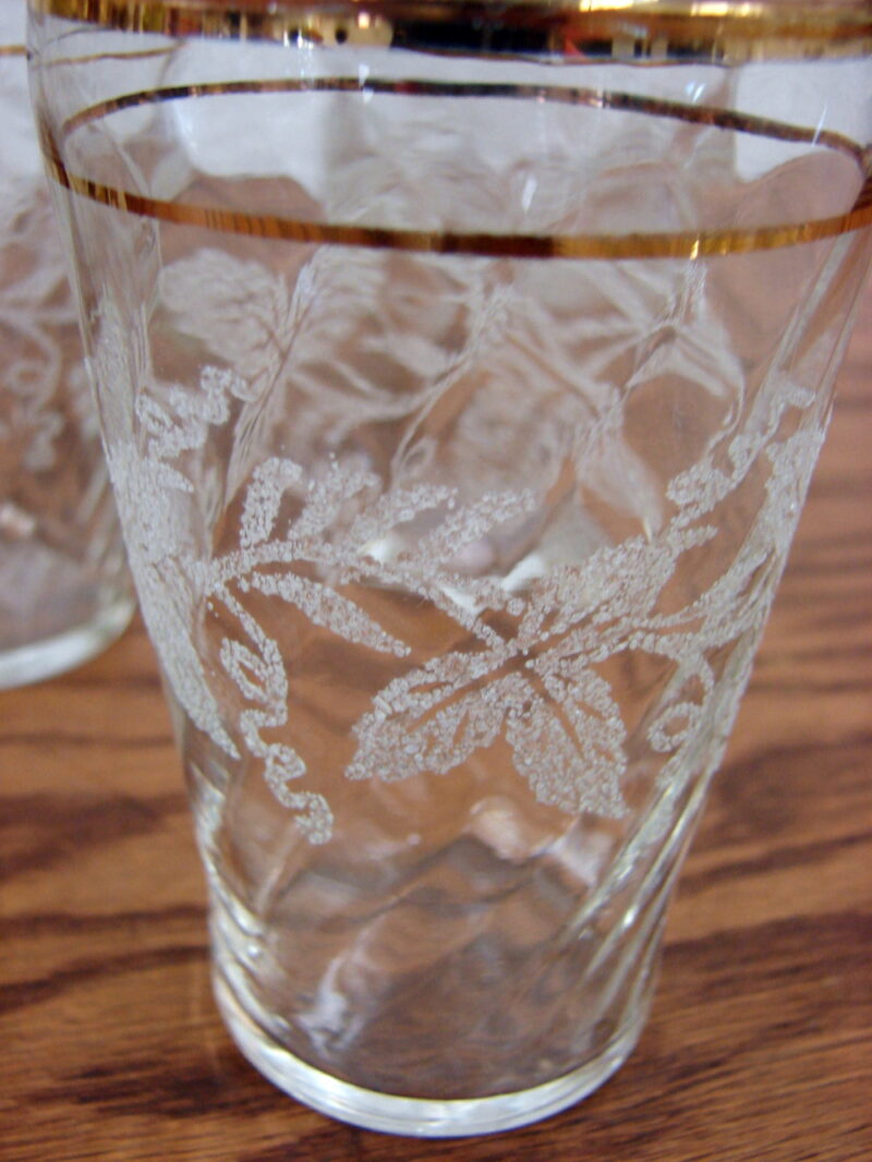 Vintage Grape Vine Frosted Etched Pitcher Ice Lip 4 Glasses Bartlett Collins, Moose-R-Us.Com Antiques Collectibles Log Cabin Decor
