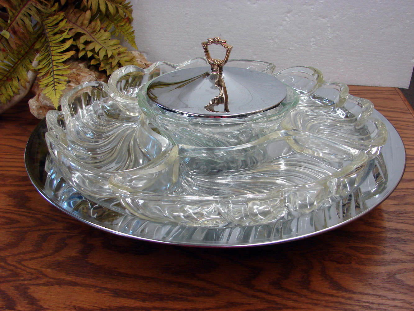 7 pc Vintage Swirl Design Massive Kromex Chrome Glass Hors d'oeuvres Lazy Susan Set
