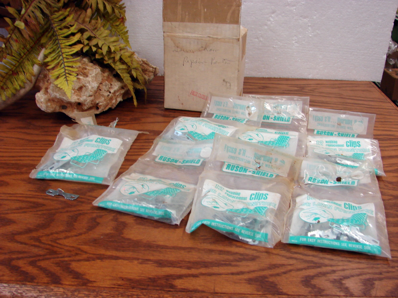 Vintage Ruson-Shield Webbing Clips for Lawn Furniture Chair Repair 84 Clips - Image 2